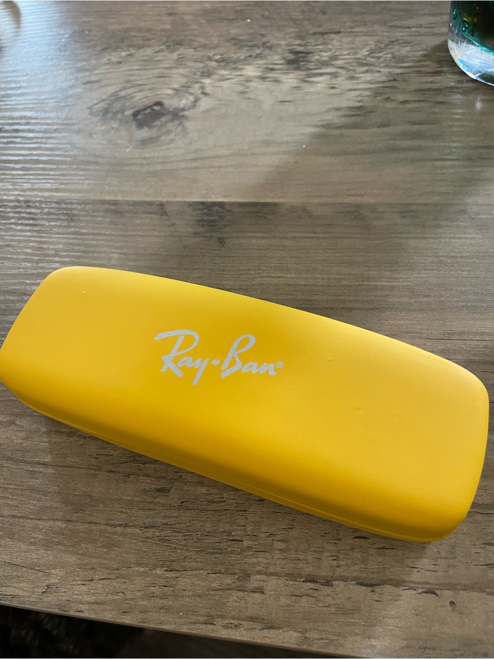 Ray Ban Yellow with red felt lining clamshell Gatto Kids Eyeglass Case